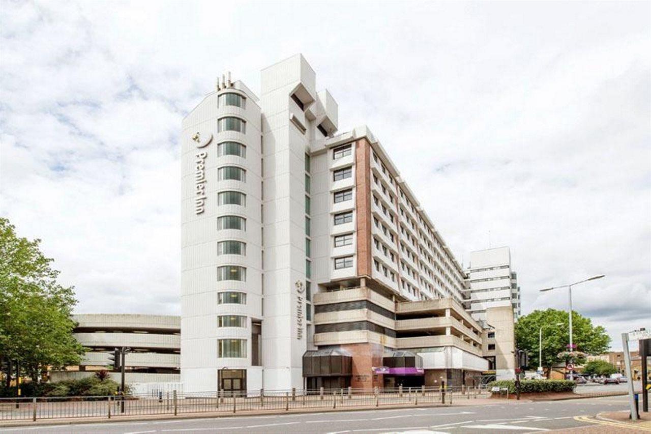Premier Inn London Kingston Upon Thames Ngoại thất bức ảnh